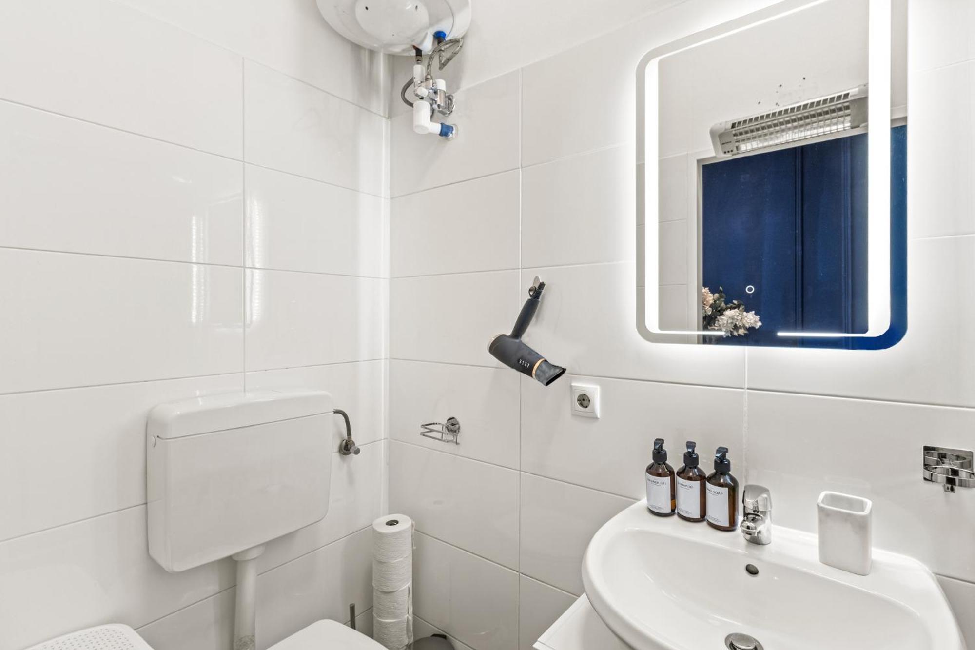 City Apartment - 2 Min To U1 Reumannplatz ウィーン エクステリア 写真